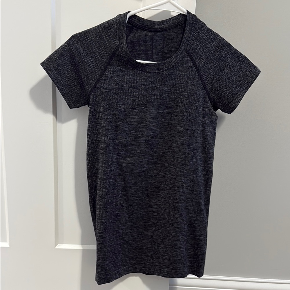 Lululemon Swiftly Tee